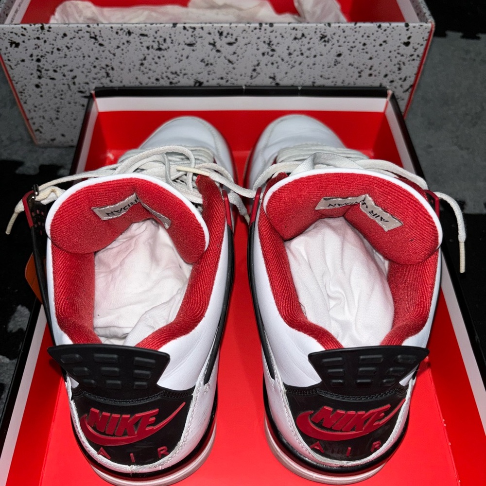 Jordan 4 fire red - Picture 4 of 6